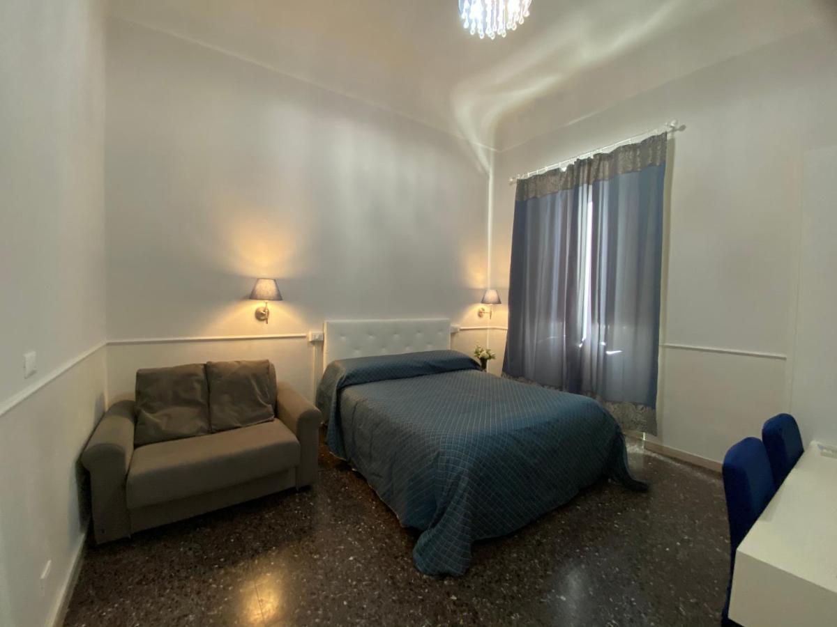 Duomo View Bed and Breakfast Φλωρεντία Εξωτερικό φωτογραφία