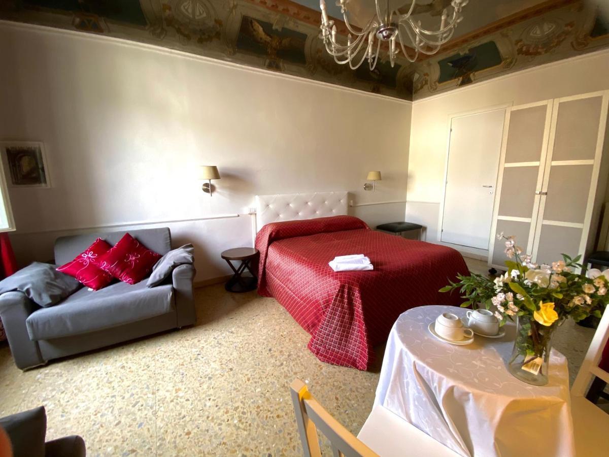 Duomo View Bed and Breakfast Φλωρεντία Εξωτερικό φωτογραφία