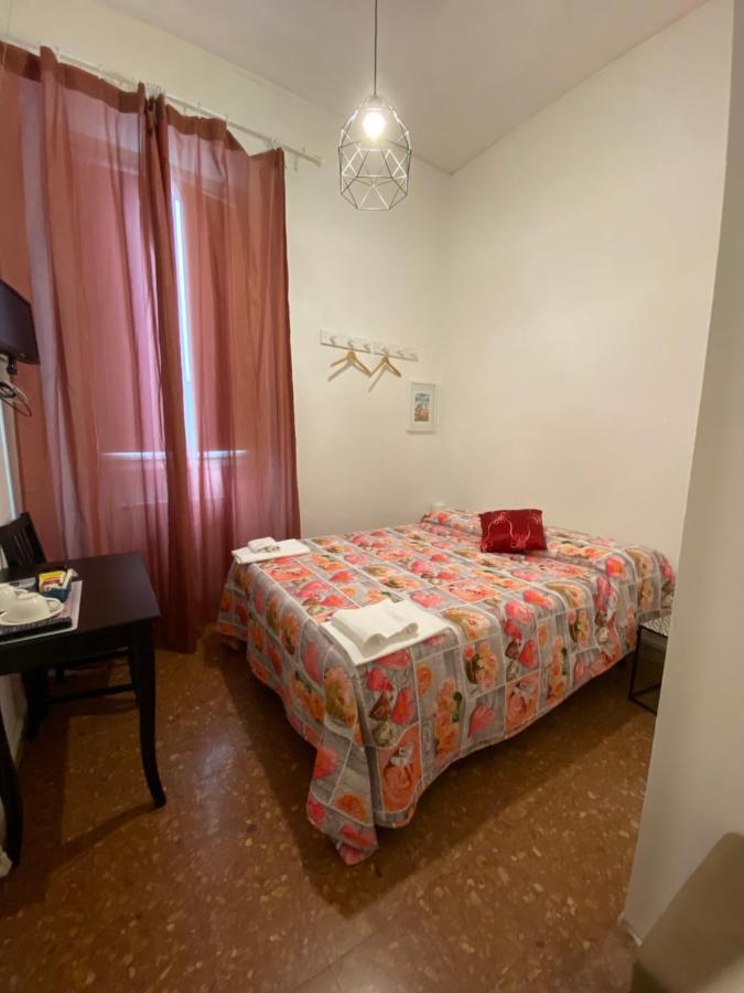 Duomo View Bed and Breakfast Φλωρεντία Εξωτερικό φωτογραφία