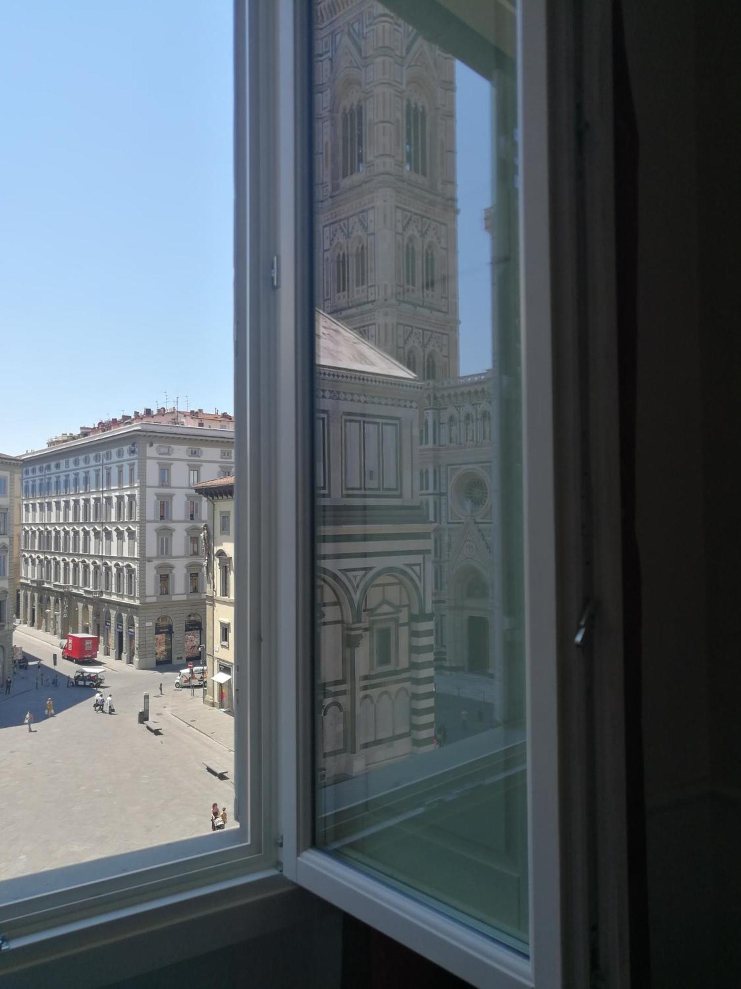 Duomo View Bed and Breakfast Φλωρεντία Δωμάτιο φωτογραφία