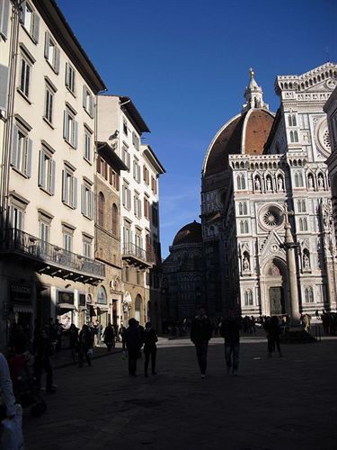 Duomo View Bed and Breakfast Φλωρεντία Εξωτερικό φωτογραφία
