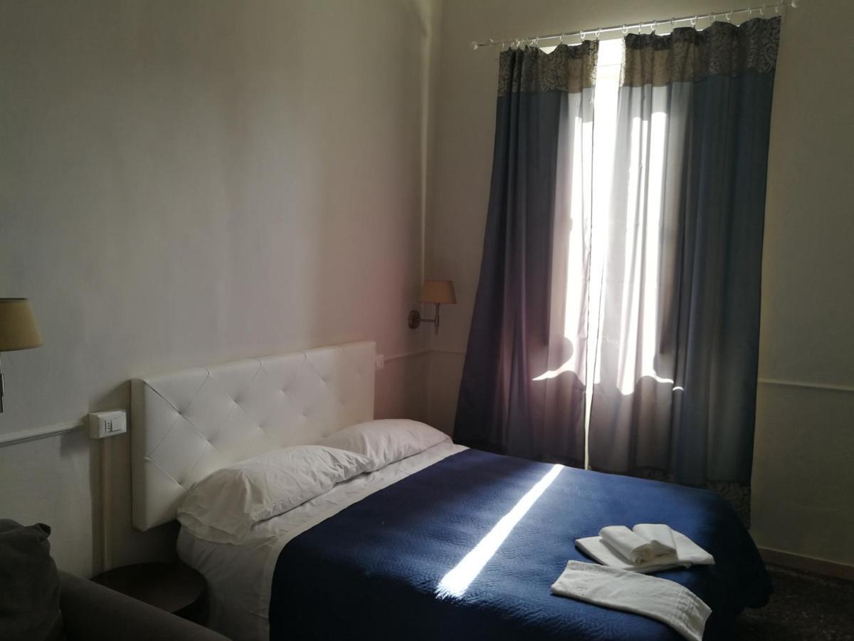 Duomo View Bed and Breakfast Φλωρεντία Εξωτερικό φωτογραφία